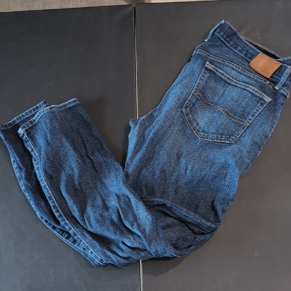 Lucky Brand Men's Dark Blue Straight Jeans
